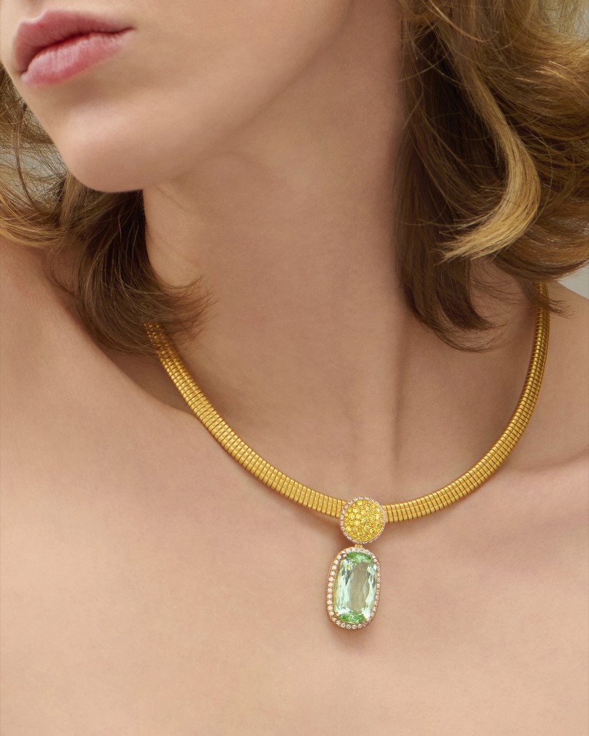collier, 