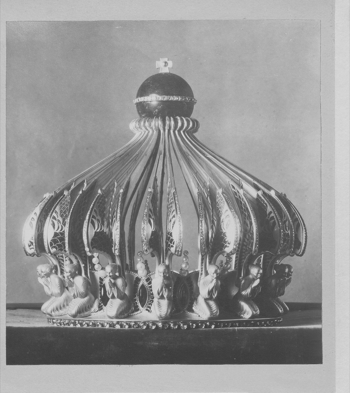 Couronne de la vierge d'argent notre dame de paris